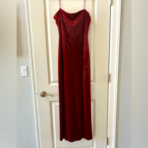 JS Boutique Dresses & Skirts - JS Boutique maxi length deep red velvet prom/formal dress. Beaded on front. 14